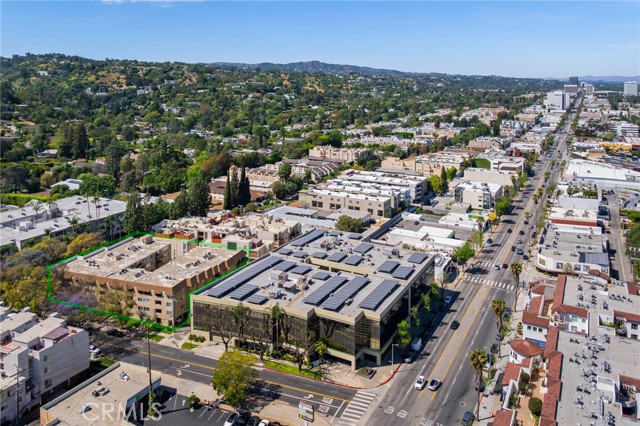 Detail Gallery Image 21 of 21 For 14141 Dickens #312,  Sherman Oaks,  CA 91423 - 2 Beds | 2 Baths