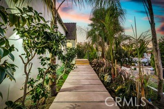 Detail Gallery Image 6 of 72 For 1145 S Longwood, Los Angeles,  CA 90019 - 4 Beds | 3 Baths