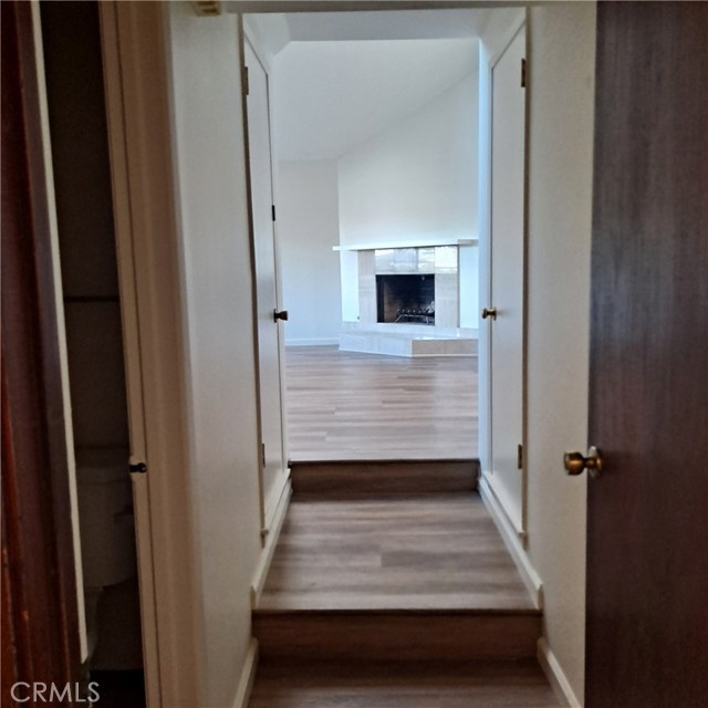 Detail Gallery Image 12 of 44 For 1113 Steinhart Ave, Redondo Beach,  CA 90278 - 3 Beds | 3 Baths