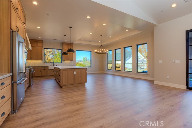 461 Tigertail, Paradise CA: https://media.crmls.org/medias/d05d16fa-9bd5-43a3-8c61-46273269e1e9.jpg