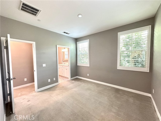 912 N Alameda Avenue, Azusa CA: https://media.crmls.org/medias/d05e1d29-3b7e-489a-85b4-0d6baa8321ea.jpg