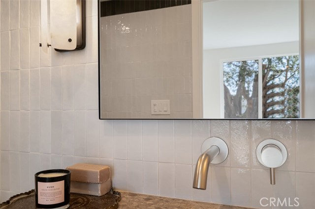 Detail Gallery Image 25 of 54 For 2880 Club House Rd, Costa Mesa,  CA 92626 - 5 Beds | 2/1 Baths