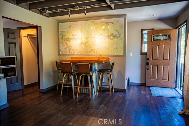 Detail Gallery Image 7 of 26 For 2211 Deep Creek Dr, Arrowbear,  CA 92382 - 2 Beds | 2 Baths