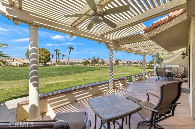 Detail Gallery Image 4 of 51 For 77050 Pauma Valley Way, Palm Desert,  CA 92211 - 2 Beds | 2 Baths