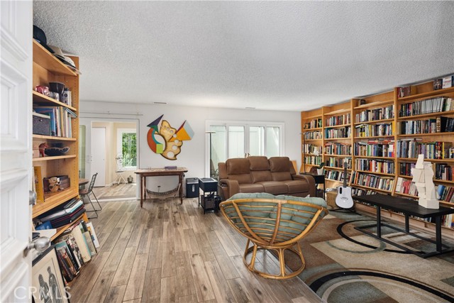 Detail Gallery Image 6 of 34 For 2011 via Mariposa West a,  Laguna Woods,  CA 92637 - 3 Beds | 2 Baths