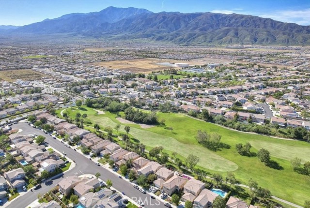 Detail Gallery Image 28 of 35 For 16278 Pablo Creek Ln, Fontana,  CA 92336 - 3 Beds | 2/1 Baths