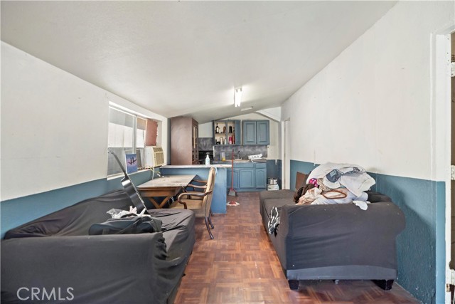 Detail Gallery Image 23 of 24 For 309 N Willowbrook Ave, Compton,  CA 90220 - 2 Beds | 1 Baths