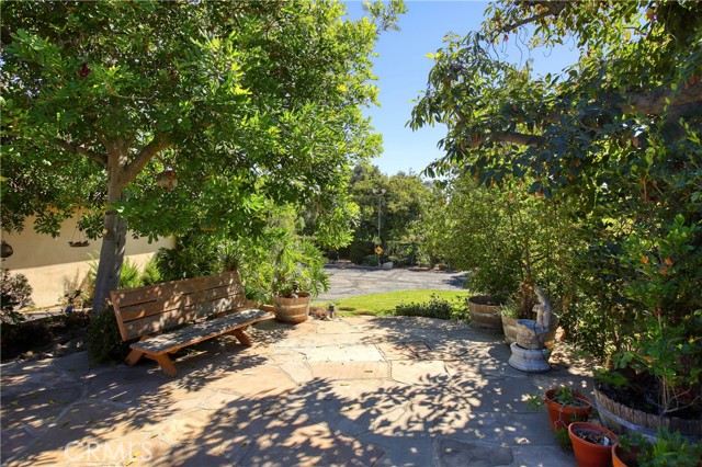 1914 Lyans Drive photo 24