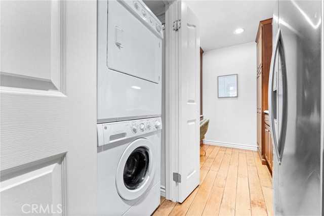 201 Bay Shore Avenue, Long Beach CA: https://media.crmls.org/medias/d0636ea0-efd8-4c51-9380-73a8d177929e.jpg