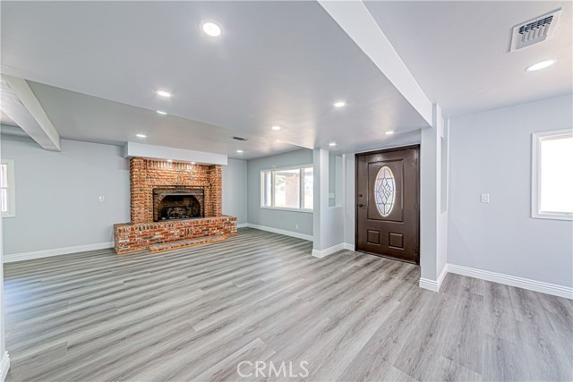 5334 S Victoria Avenue, Los Angeles CA: https://media.crmls.org/medias/d06370b7-477b-40d1-b851-970563a5f3eb.jpg