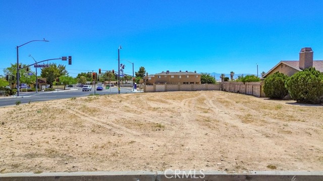 0 Wimbleton Drive, Victorville CA: https://media.crmls.org/medias/d0637ab5-f338-4bce-955c-5ed152eb4cf9.jpg