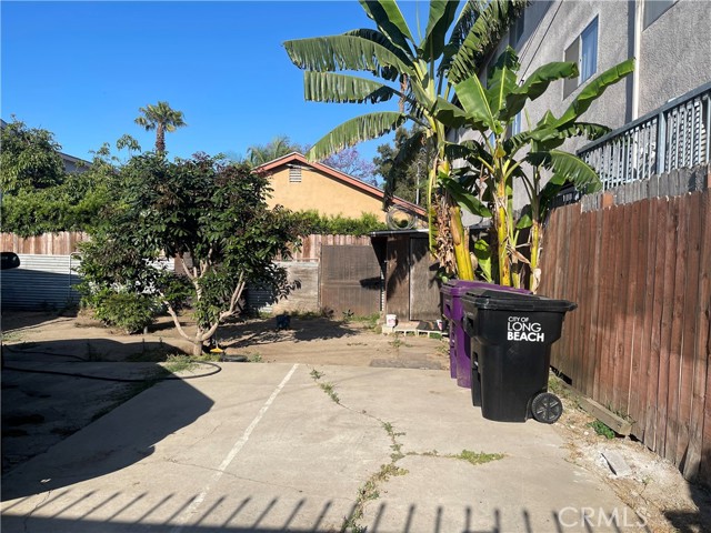 Detail Gallery Image 13 of 16 For 1724 E 10th St, Long Beach,  CA 90813 - 2 Beds | 1 Baths