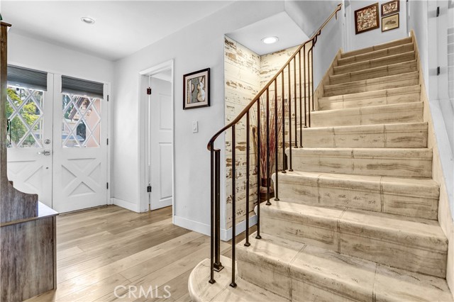 Detail Gallery Image 5 of 17 For 8308 Jason Ave, West Hills,  CA 91304 - 4 Beds | 2/1 Baths