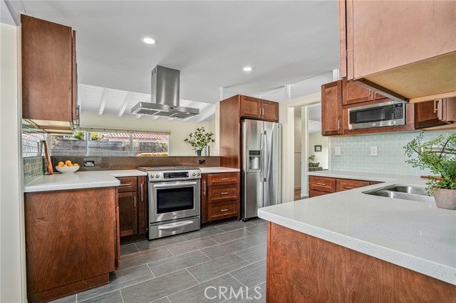 508 Paseo de Las Estrellas, Redondo Beach CA: https://media.crmls.org/medias/d0648e16-d385-4a8c-9e5b-4cbec7369b81.jpg