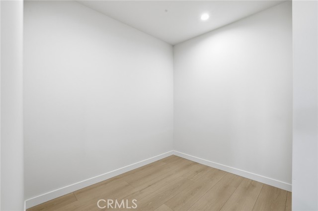 Detail Gallery Image 39 of 46 For 9651 Comanche, Chatsworth,  CA 91311 - 3 Beds | 2 Baths