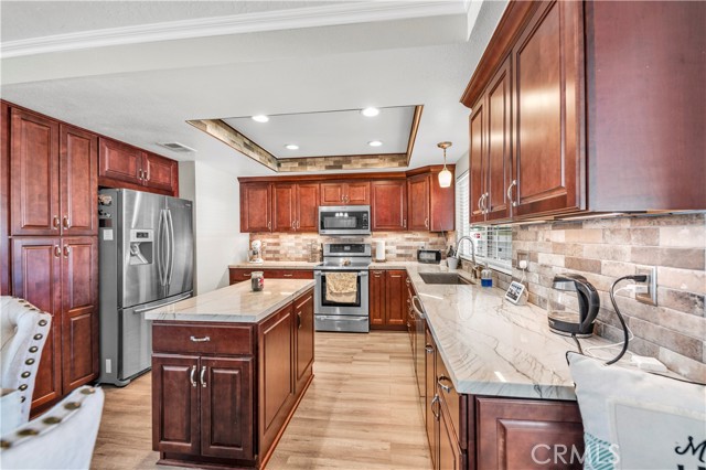 Detail Gallery Image 14 of 60 For 28600 Tulita Lane, Menifee,  CA 92584 - 3 Beds | 2 Baths