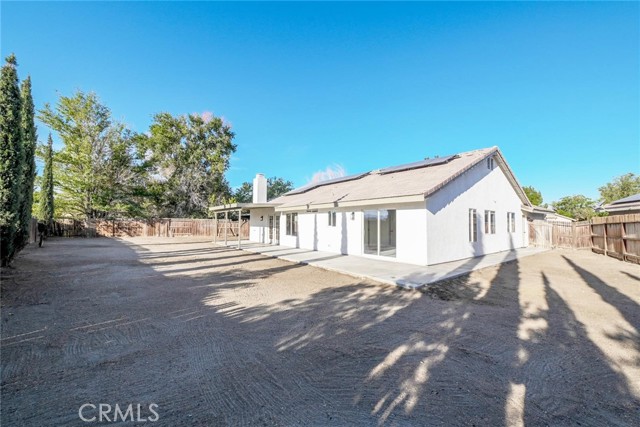 Detail Gallery Image 19 of 20 For 13063 Canyon Oak Ct, Victorville,  CA 92395 - 5 Beds | 3 Baths