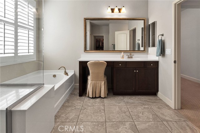 11300 River Run Street, Apple Valley CA: https://media.crmls.org/medias/d065f543-6e70-4dfd-9e8b-8b1a77b571b7.jpg