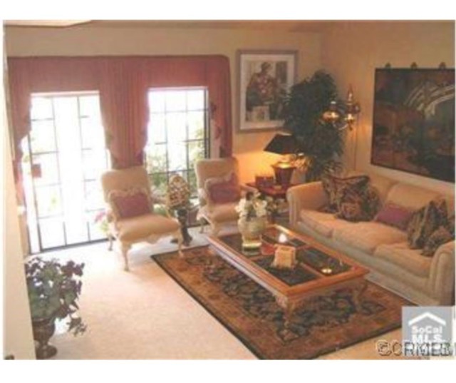 Detail Gallery Image 8 of 30 For 9 Evening Breeze, Irvine,  CA 92603 - 3 Beds | 2/1 Baths