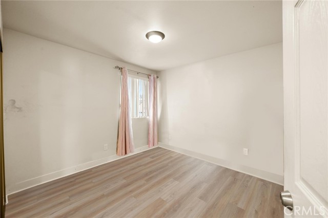 Detail Gallery Image 17 of 24 For 152 W 111th Pl, Los Angeles,  CA 90061 - – Beds | – Baths