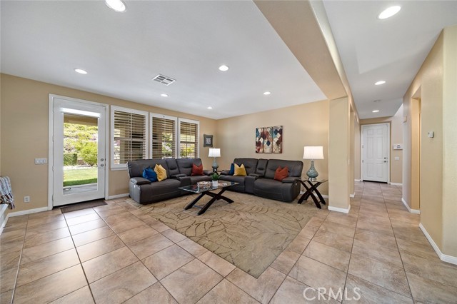 Detail Gallery Image 20 of 45 For 5011 Juneau Ct, Rancho Cucamonga,  CA 91739 - 4 Beds | 2/1 Baths