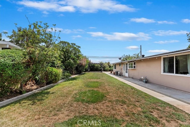 550 N Dexford Drive, La Habra CA: https://media.crmls.org/medias/d06902d8-8f82-428e-b028-24e3e1cccd3d.jpg