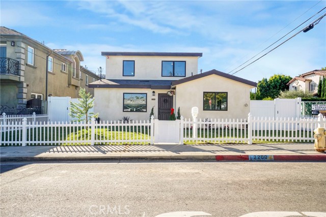 2200 Plant Avenue, Redondo Beach, California 90278, 3 Bedrooms Bedrooms, ,2 BathroomsBathrooms,Residential,For Sale,Plant,PV25027548