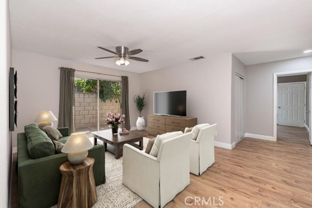 4356 Gardena Drive, Riverside CA: https://media.crmls.org/medias/d06ba612-9e8a-43c7-b206-3479868a3e2d.jpg
