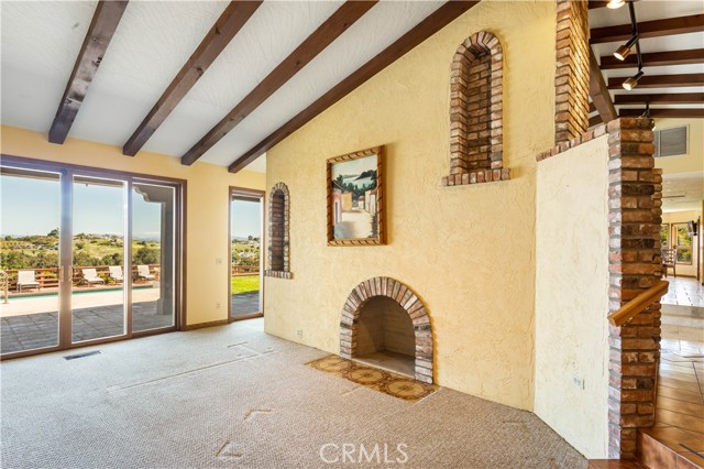 Detail Gallery Image 6 of 61 For 4960 Sleeping Indian Rd, Fallbrook,  CA 92028 - 4 Beds | 4 Baths