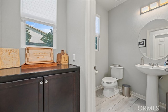 Detail Gallery Image 11 of 29 For 2118 Stone Gate Pl, Mentone,  CA 92359 - 4 Beds | 2 Baths