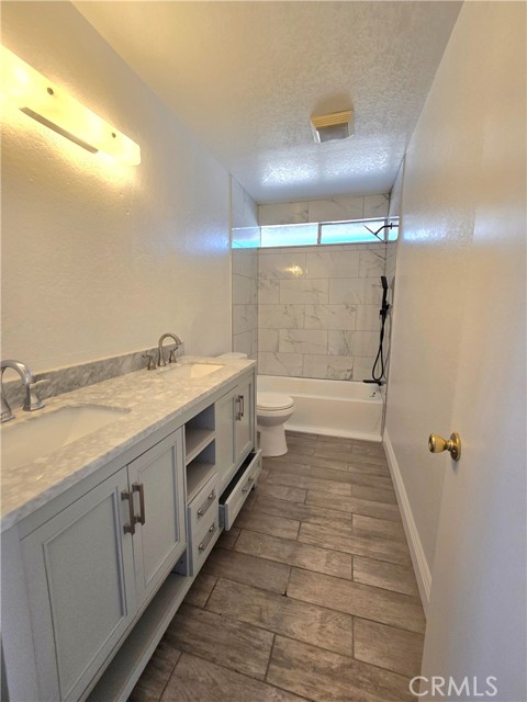 41042 163rd St E, Lancaster CA: https://media.crmls.org/medias/d06cf2a4-b8ee-4d46-93c4-5733c55b54f6.jpg