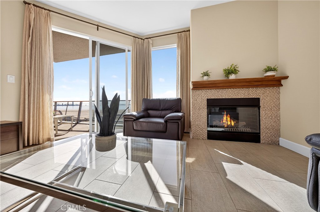 1400 E Ocean #1106