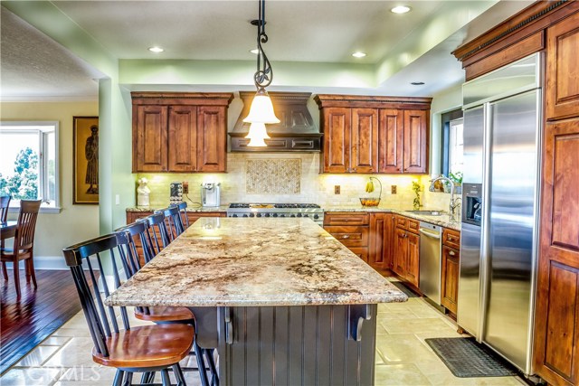 5818 Sunmist Drive, Rancho Palos Verdes, California 90275, 5 Bedrooms Bedrooms, ,3 BathroomsBathrooms,Residential,Sold,Sunmist,PV17230947