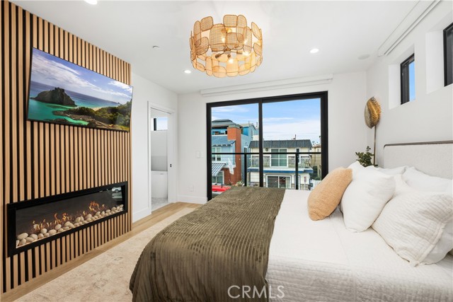 Detail Gallery Image 13 of 38 For 128 39th, Newport Beach,  CA 92663 - – Beds | – Baths