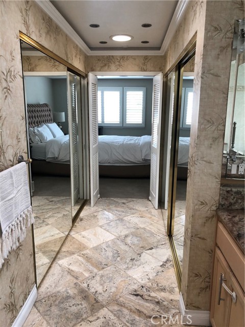Detail Gallery Image 27 of 33 For 1702 Lake Street, Huntington Beach,  CA 92648 - 4 Beds | 3 Baths
