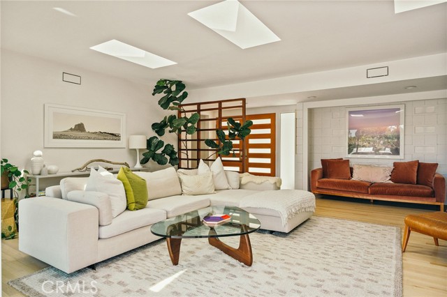 34 Shady Vista Road, Rolling Hills Estates CA: https://media.crmls.org/medias/d06eb12a-9150-4dc2-bb57-7cce295fda30.jpg