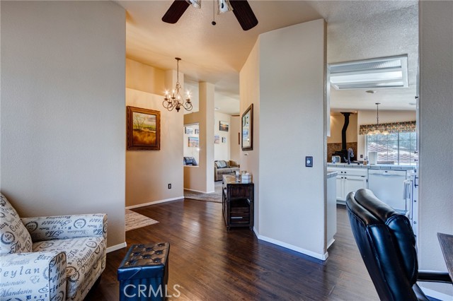 Detail Gallery Image 41 of 72 For 7170 Joshua, Oak Hills,  CA 92344 - 3 Beds | 2 Baths