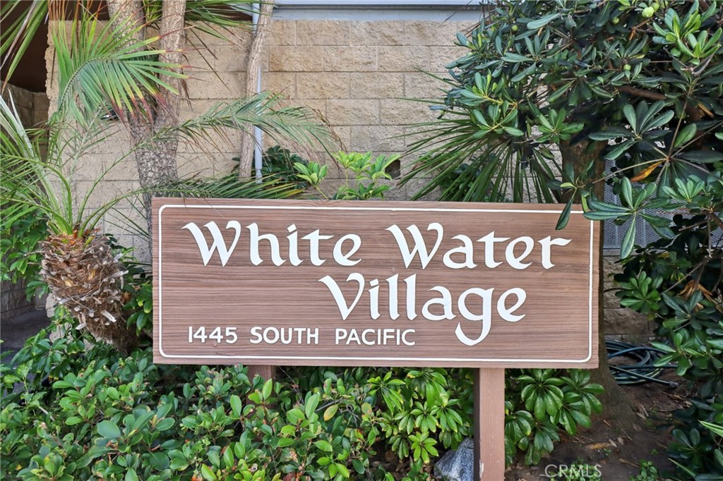 MLS #OC25192516 image #34