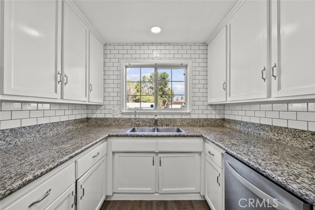 Detail Gallery Image 31 of 42 For 506 E Lingard St, Lancaster,  CA 93535 - 4 Beds | 2 Baths
