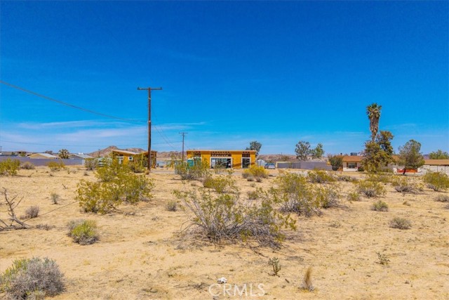 Detail Gallery Image 6 of 27 For 1 Jadeite St, Joshua Tree,  CA 92252 - – Beds | – Baths