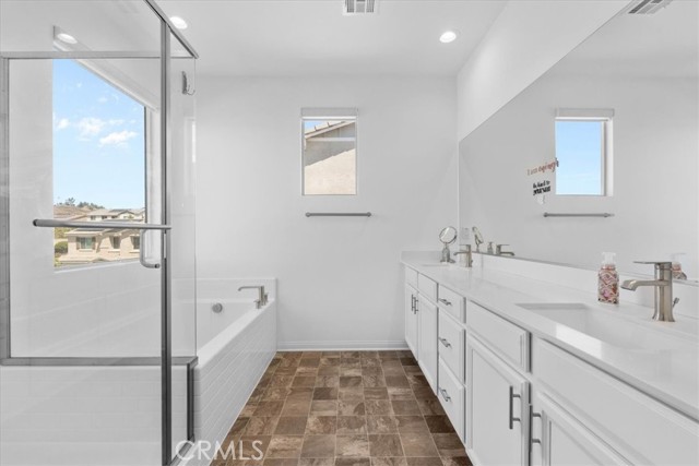 Detail Gallery Image 21 of 43 For 29579 Laredo Cir, Menifee,  CA 92584 - 5 Beds | 4 Baths