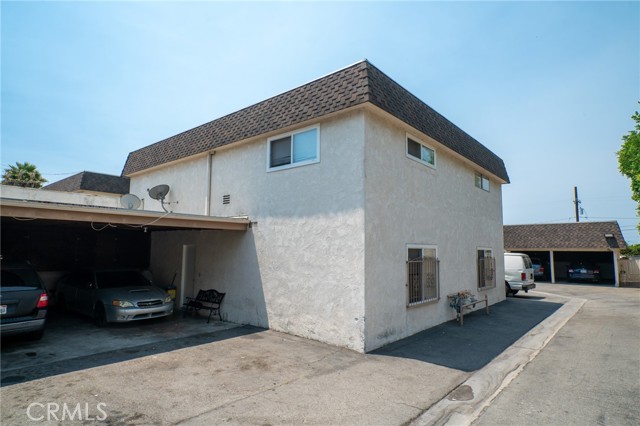 927 S Webster Avenue, Anaheim CA: https://media.crmls.org/medias/d0730507-6f16-4914-a11b-4983083615bb.jpg
