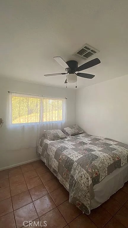 https://media.crmls.org/medias/d0732275-4d0a-47b6-a37c-a4ac357bd5fa.jpg?preset=X-Large