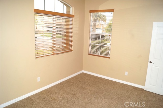 Detail Gallery Image 24 of 70 For 6607 Carracci Ln, Bakersfield,  CA 93306 - 3 Beds | 2 Baths