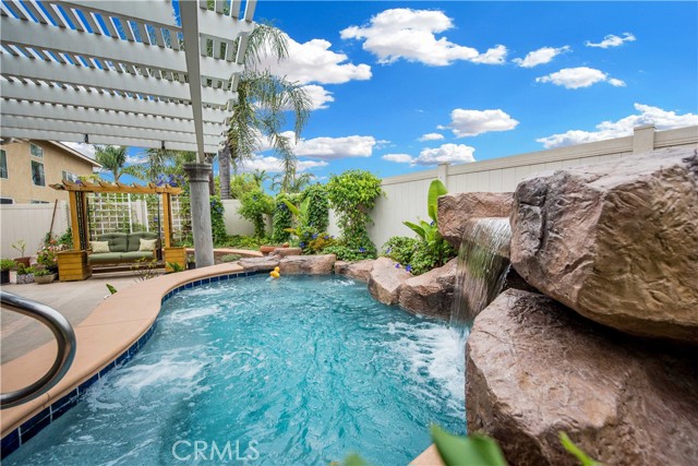 1151 Paseo Tasco Circle, Corona CA: https://media.crmls.org/medias/d07462e6-c567-4f34-9b03-f7b8d571e9ba.jpg