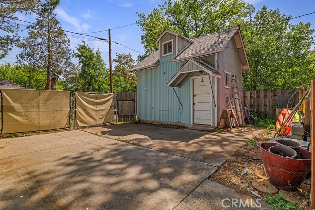 1617 Hemlock Street, Chico CA: https://media.crmls.org/medias/d074939c-6ce8-4c0d-9a01-34c71052dd5f.jpg