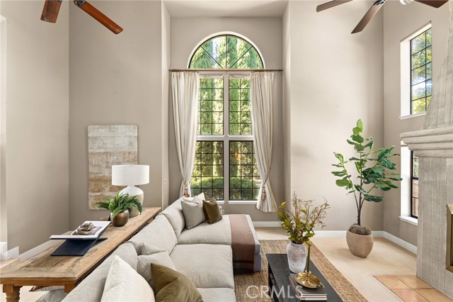 4680 Songbird, Chico CA: https://media.crmls.org/medias/d0749409-df2e-4277-a577-818e14532ecb.jpg