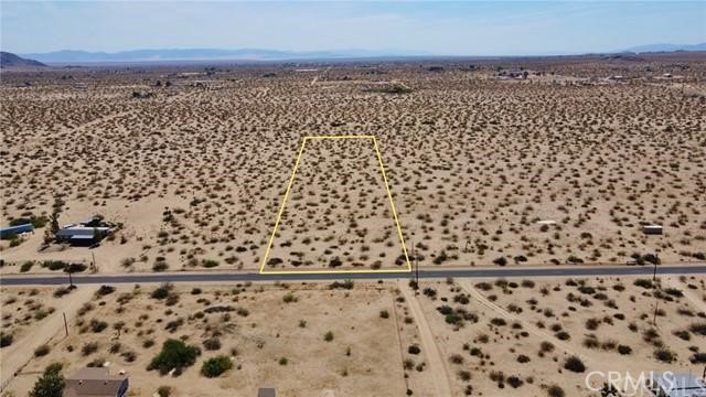 Detail Gallery Image 3 of 15 For 1155 Belfield Bld, Landers,  CA 92285 - – Beds | – Baths