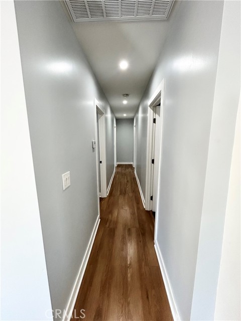 Detail Gallery Image 7 of 15 For 10603 S Osage Ave, Inglewood,  CA 90304 - 3 Beds | 3 Baths