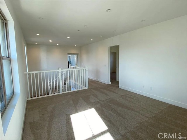120 White Jasmine, Irvine CA: https://media.crmls.org/medias/d07774b0-67e3-4f71-b406-f41ef2086374.jpg